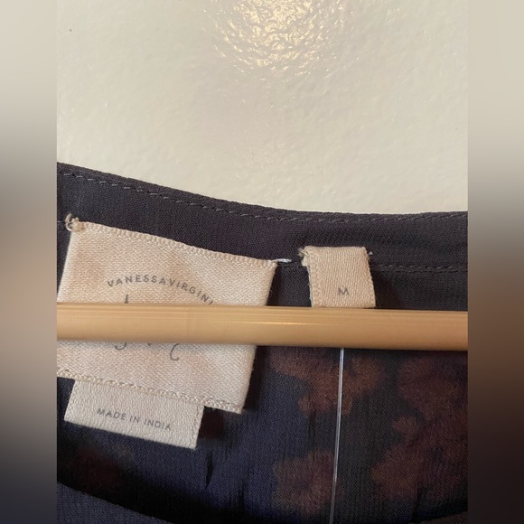 Womens top - Picture 3 of 6